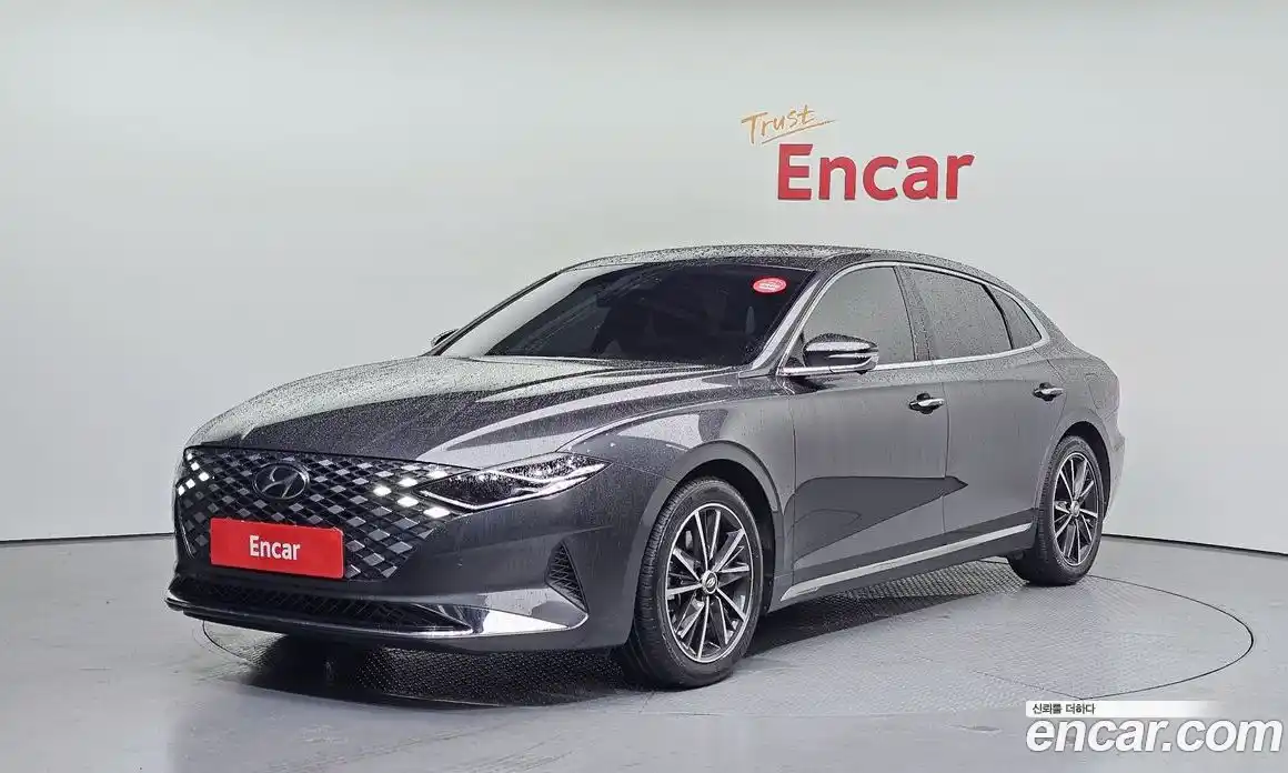Hyundai Grandeur 2022 2.5 гидро в Москве № 1417570, фото 1