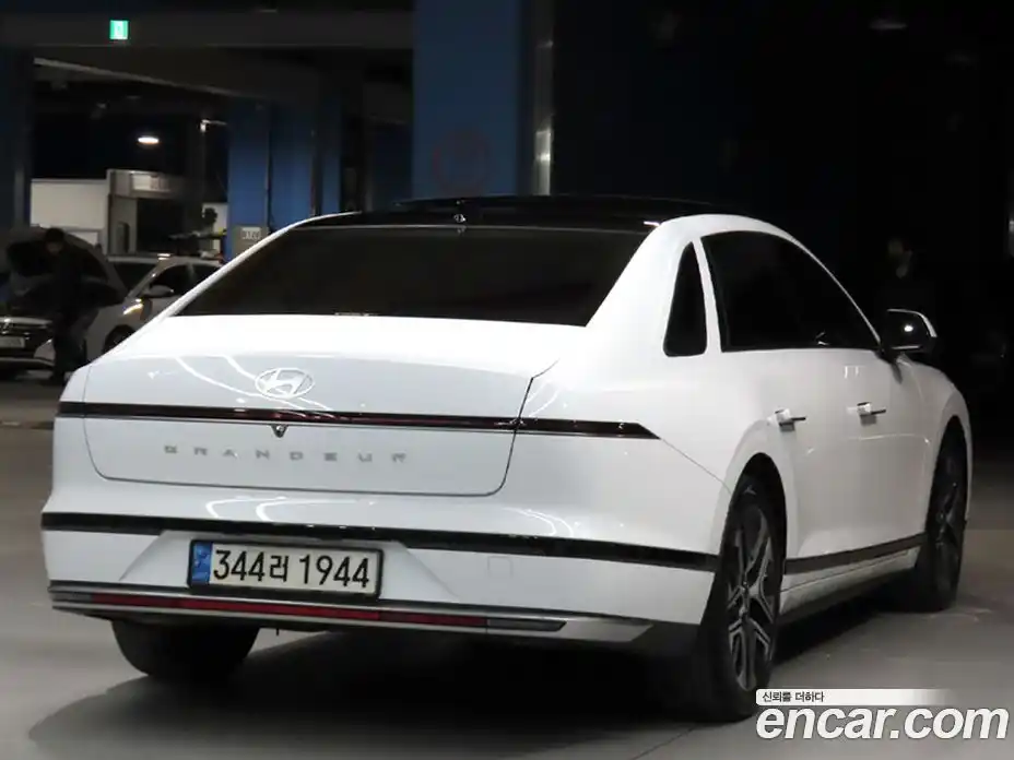 Hyundai Grandeur 2023 1.6 гидро в Москве № 1417629, фото 2