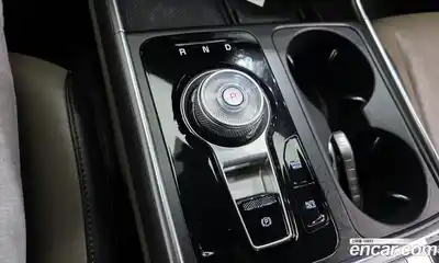 Kia Canival 2024 2.2 гидро в Москве № 1417842, миниатюра 9