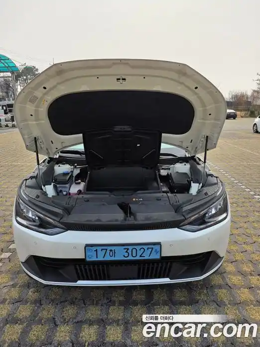 Kia EV6 2024 гидро в Москве № 1418155, фото 18