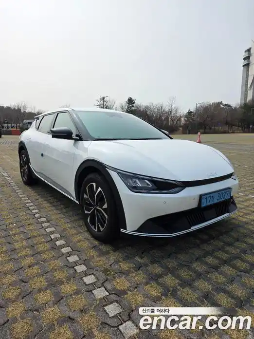 Kia EV6 2024 гидро в Москве № 1418155, фото 3