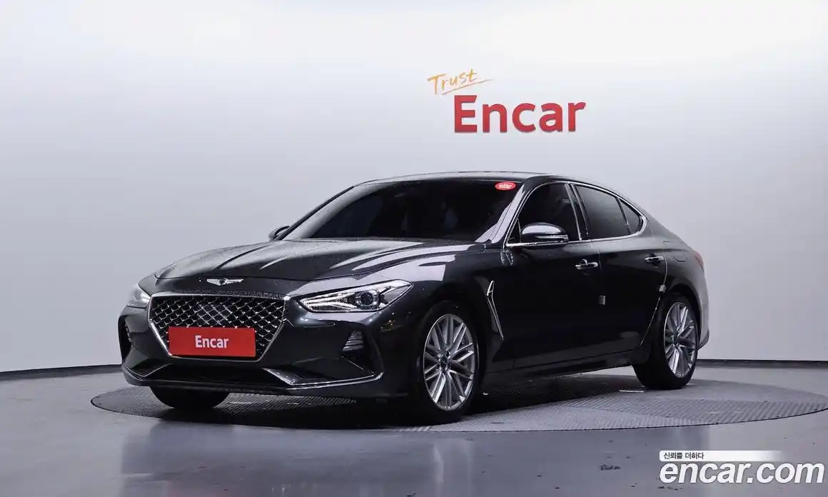 Genesis G70 2019 2.0 Автомат в Москве № 1418518, фото 1