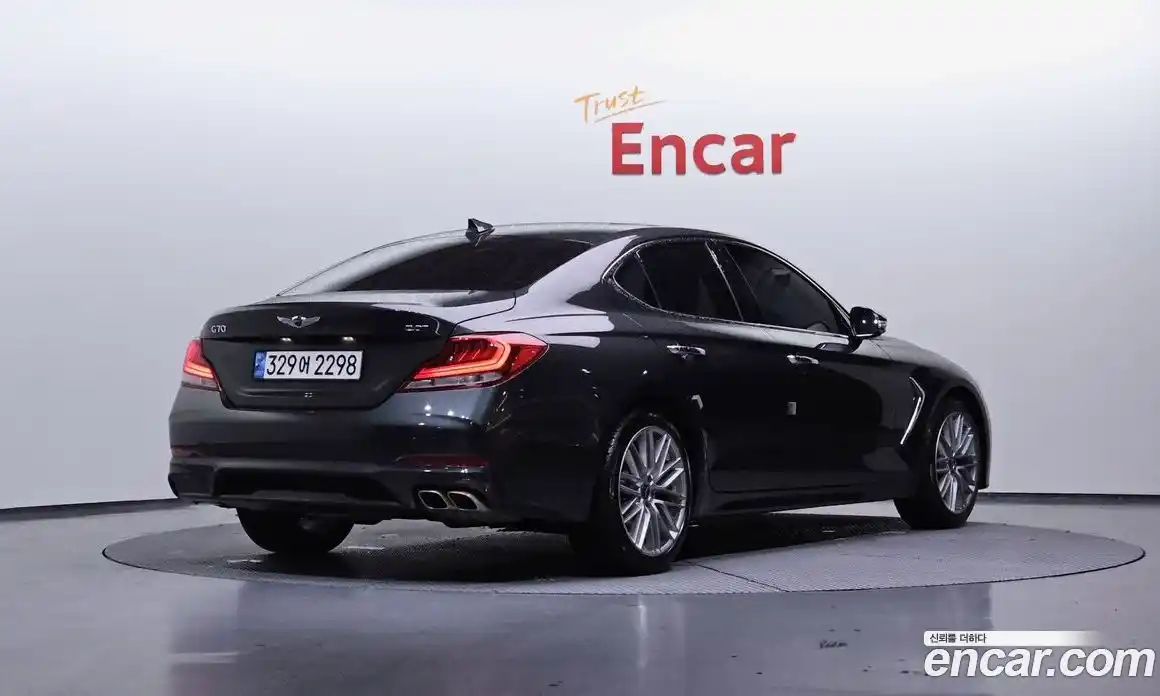 Genesis G70 2019 2.0 Автомат в Москве № 1418518, фото 2