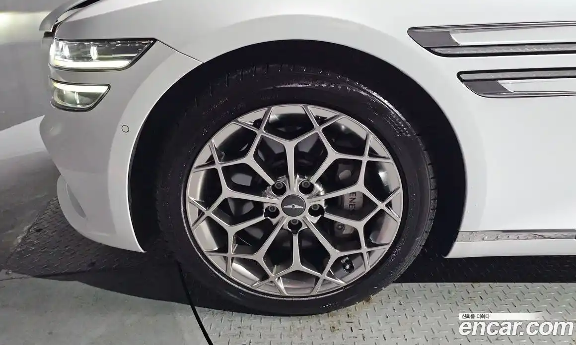 Genesis G80 2022 2.5 Автомат в Москве № 1418555, фото 5