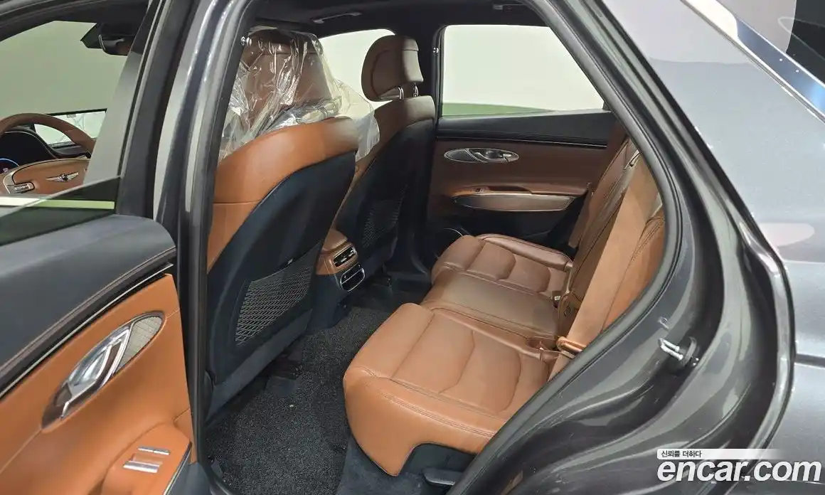 Genesis GV70 2021 2.5 Автомат в Москве № 1418565, фото 11