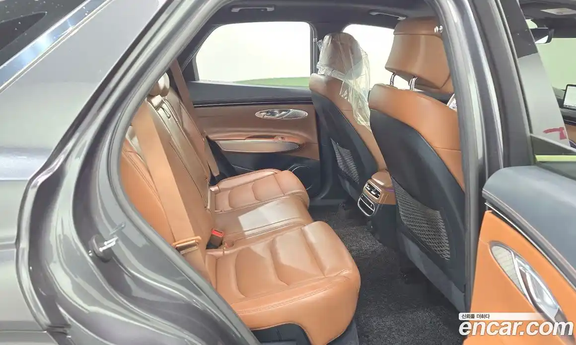 Genesis GV70 2021 2.5 Автомат в Москве № 1418565, фото 12