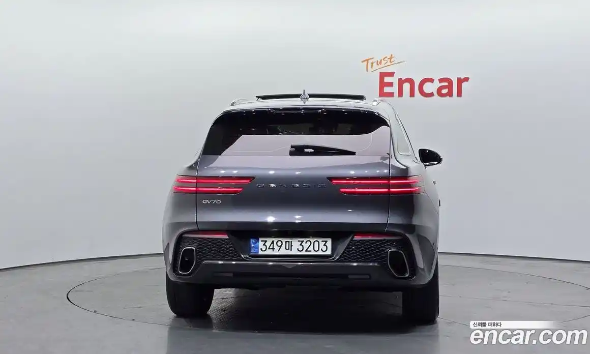 Genesis GV70 2021 2.5 Автомат в Москве № 1418565, фото 4