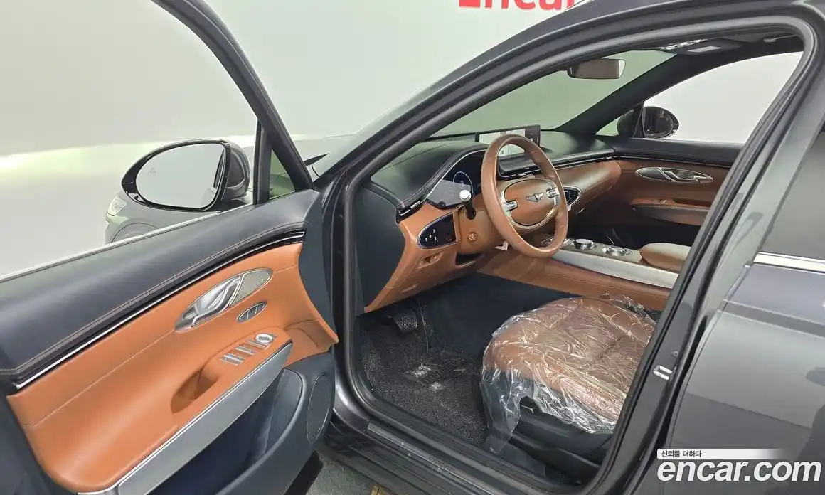 Genesis GV70 2021 2.5 Автомат в Москве № 1418565, фото 10