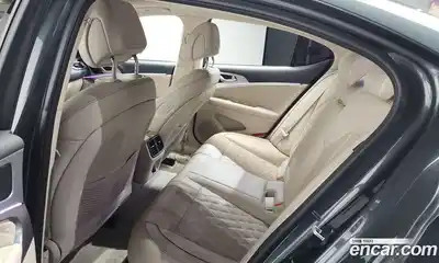 Genesis G70 2018 2.0 Автомат в Москве № 1418570, миниатюра 11