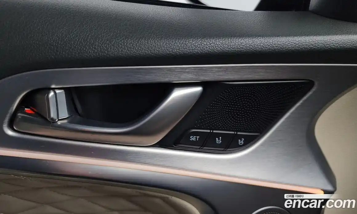 Genesis G70 2018 2.0 Автомат в Москве № 1418570, фото 19