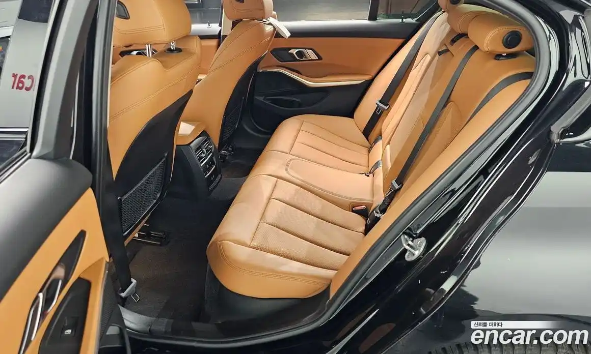 BMW 3-Series 2023 2.0 Автомат в Москве № 1418645, фото 11