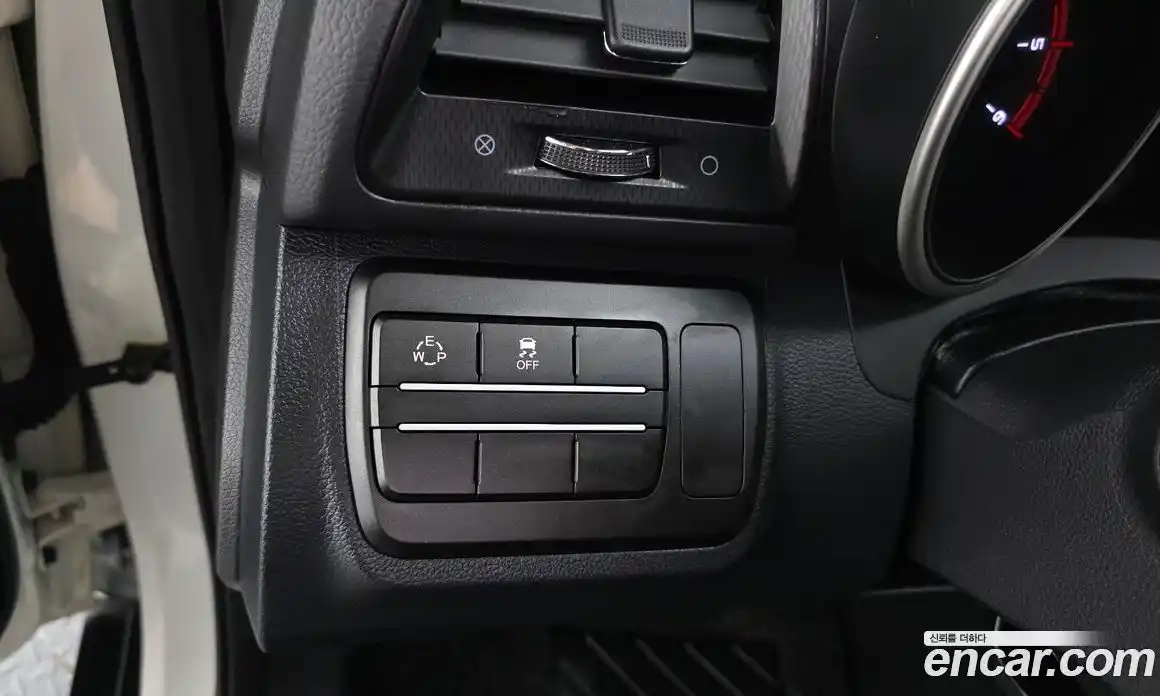 SsangYong TIBOLI 2018 1.6 гидро в Москве № 1419189, фото 17