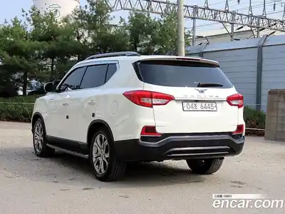 SsangYong Rexton 2017 2.2 Автомат в Москве № 1419533, миниатюра 2