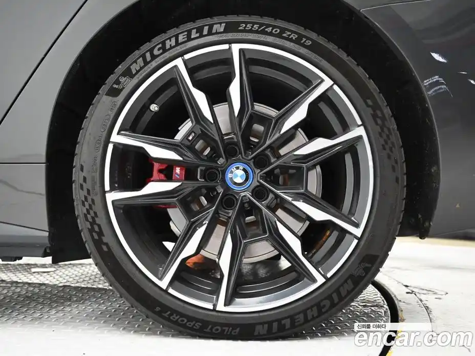 BMW i4 2024 0.2 Автомат в Москве № 1419735, фото 5