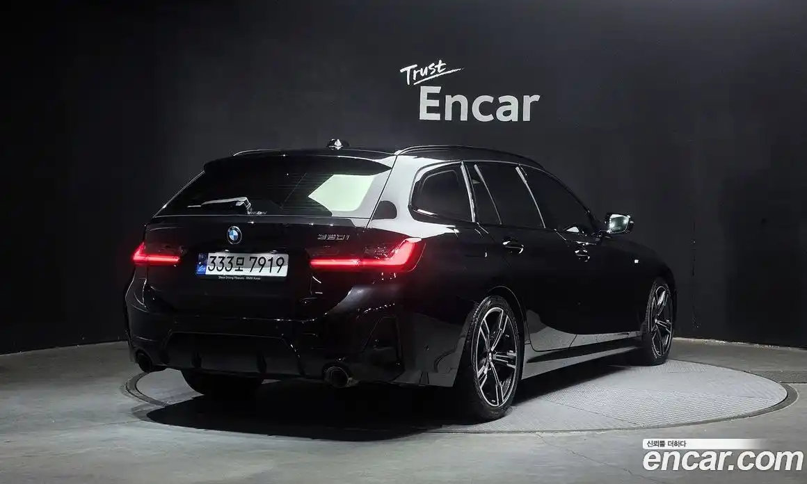 BMW 3-Series 2023 2.0 Автомат в Москве № 1419852, фото 2