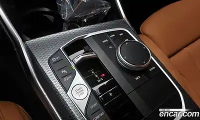 BMW 3-Series 2023 2.0 Автомат в Москве № 1419852, миниатюра 9