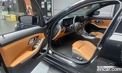 BMW 3-Series 2023 2.0 Автомат в Москве № 1419852, миниатюра 10