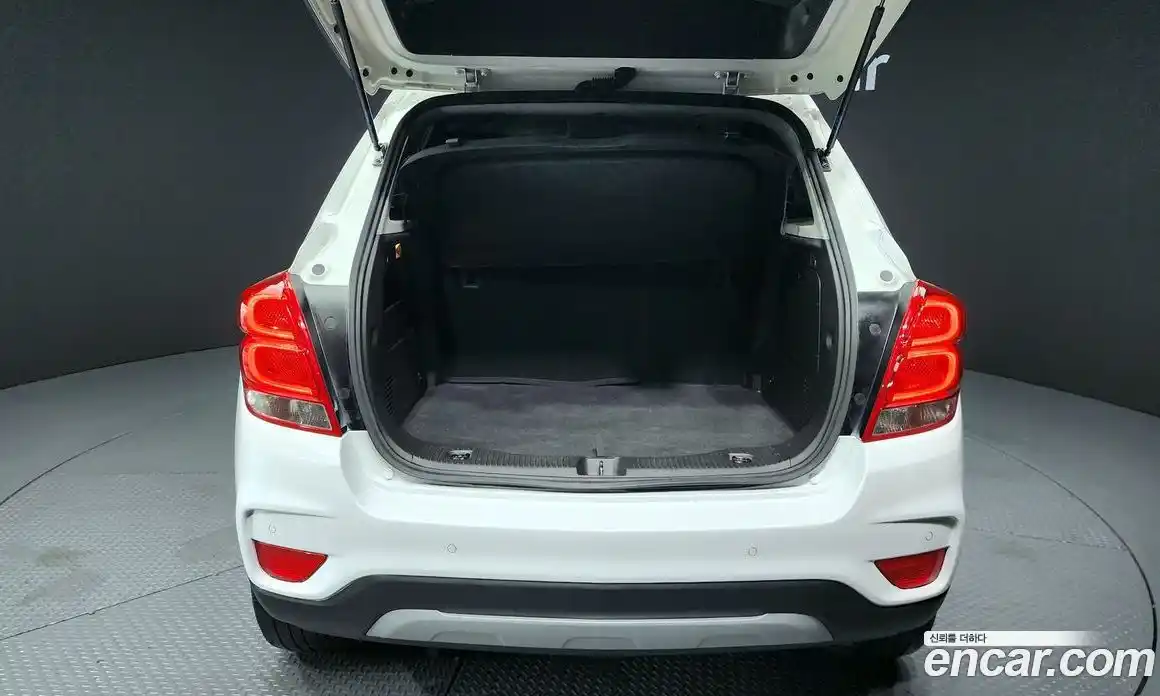 Chevrolet Trax 2019 1.4 гидро в Москве № 1420316, фото 17