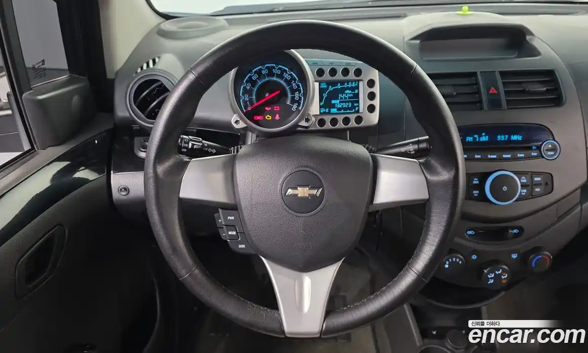 Chevrolet Spark 2012 1.0 гидро в Москве № 1420456, фото 15