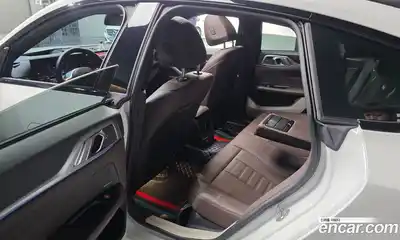 BMW i4 2023 0.2 Автомат в Москве № 1420560, миниатюра 11