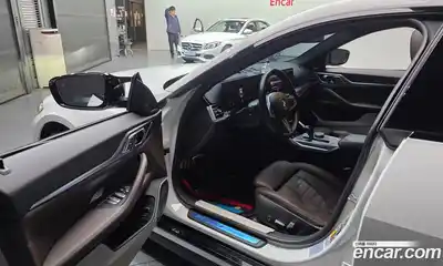 BMW i4 2023 0.2 Автомат в Москве № 1420560, миниатюра 10