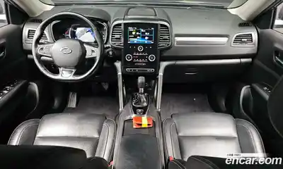 Renault QM6 2017 2.0 гидро в Москве № 1420926, миниатюра 7