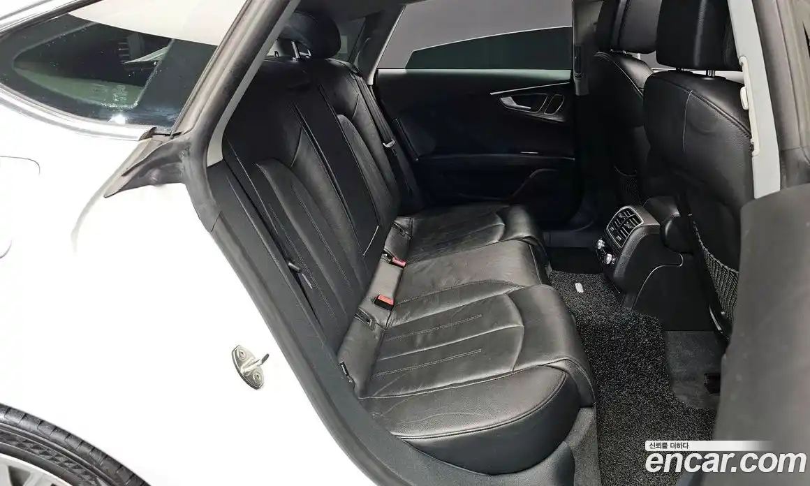 Audi A7 2015 3.0 гидро в Москве № 1422632, фото 11