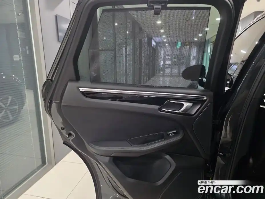 Porsche Macan 2018 2.0 гидро в Москве № 1423241, фото 13