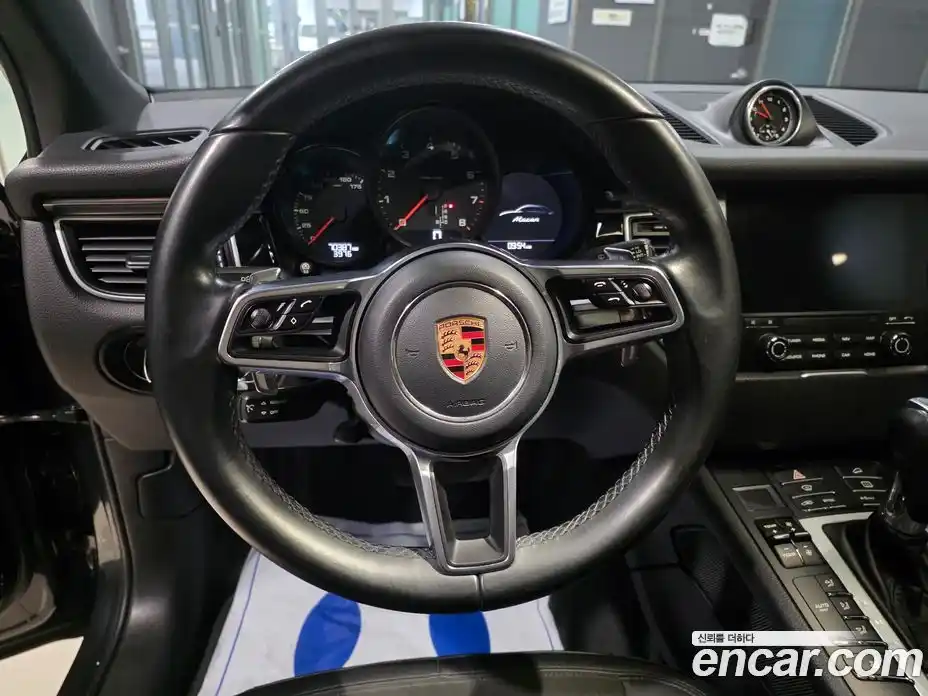 Porsche Macan 2018 2.0 гидро в Москве № 1423241, фото 14