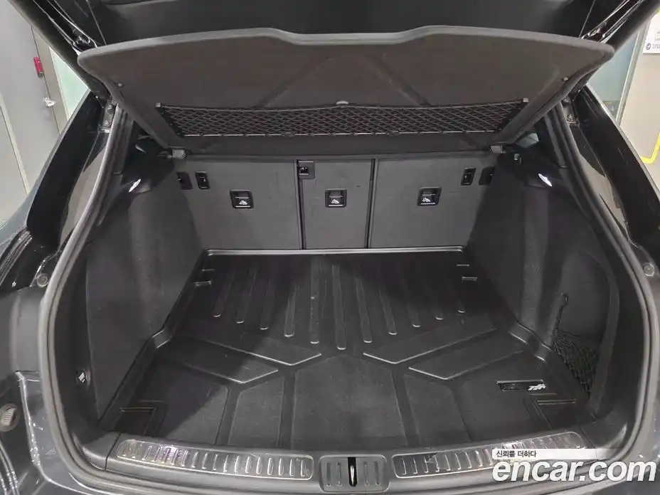 Porsche Macan 2018 2.0 гидро в Москве № 1423241, фото 18