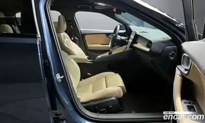 Polestar Polestar 2 2022 0.2 гидро в Москве № 1423591, миниатюра 11