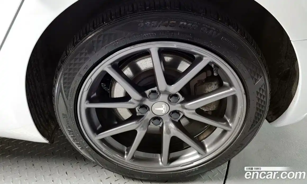 Tesla Model 3 2020 0.2 гидро в Москве № 1423894, фото 4