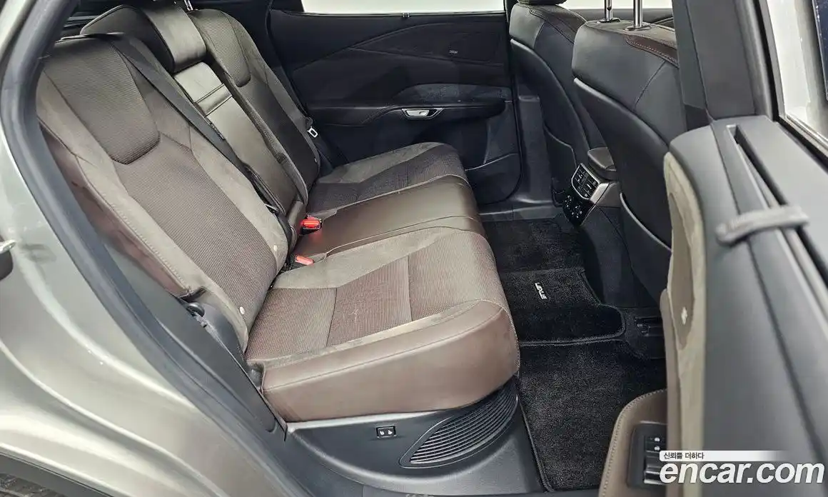 Lexus RX 2023 2.5 гидро в Москве № 1423992, фото 11