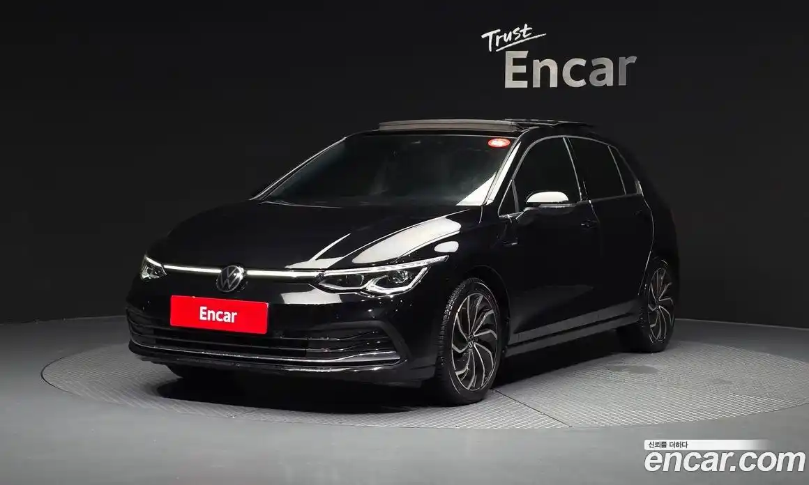 Volkswagen Golf 2022 2.0 гидро в Москве № 1424236, фото 1