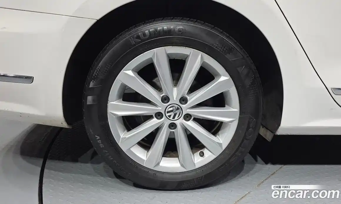 Volkswagen Passat 2015 1.8 гидро в Москве № 1424274, фото 5