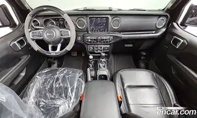 Jeep Wrangler 2020 2.0 гидро в Москве № 1424387, миниатюра 7