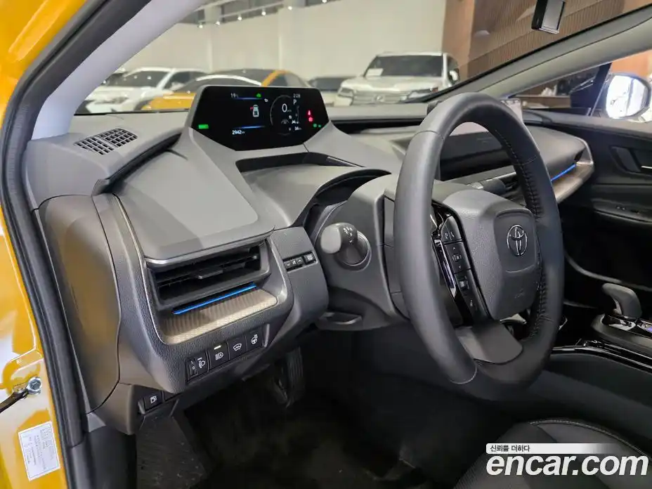 Toyota Prius 2024 2.0 вариатор в Москве № 1424546, фото 15