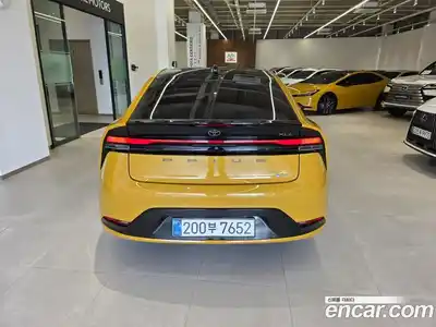 Toyota Prius 2024 2.0 вариатор в Москве № 1424546, миниатюра 4