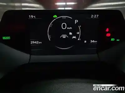 Toyota Prius 2024 2.0 вариатор в Москве № 1424546, миниатюра 8
