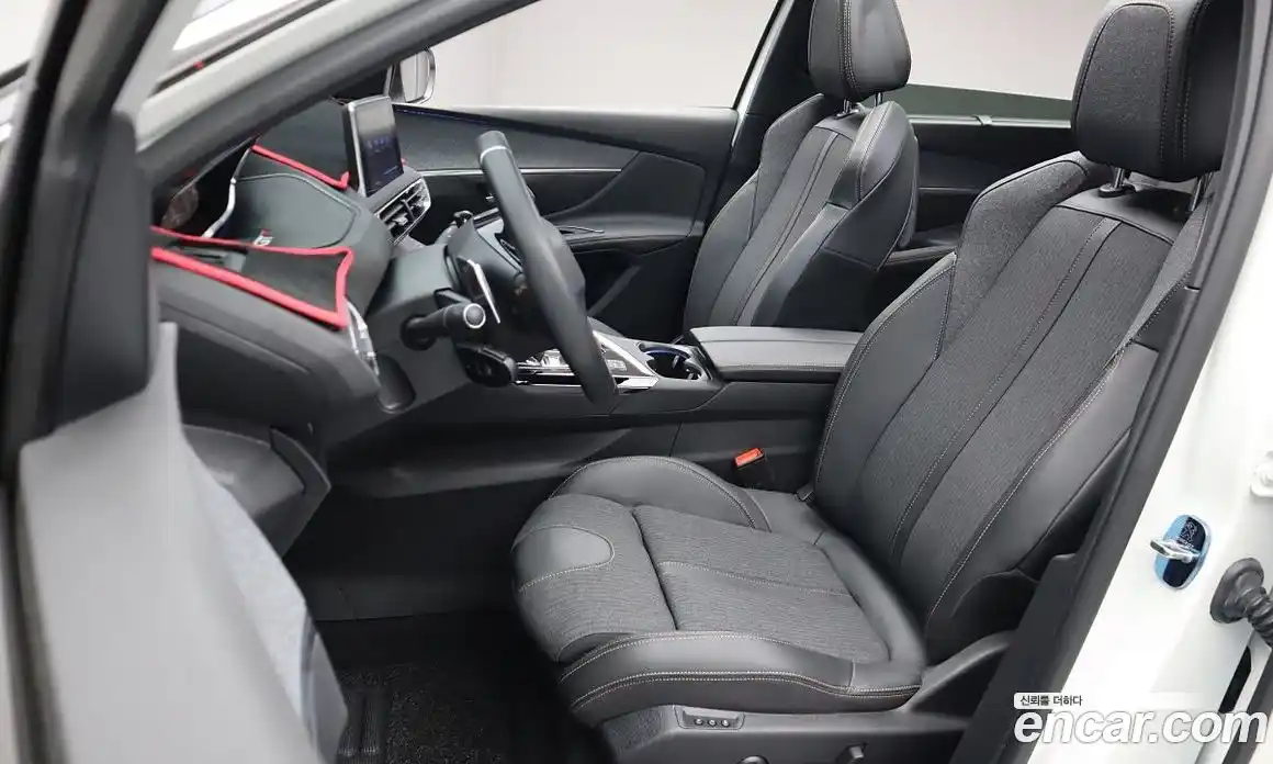 Peugeot 5008 2021 1.5 гидро в Москве № 1424877, фото 6