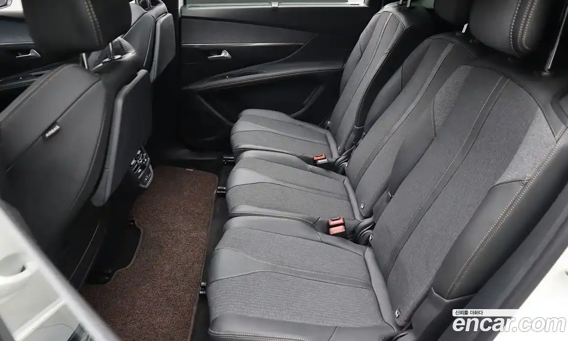 Peugeot 5008 2021 1.5 гидро в Москве № 1424877, фото 7