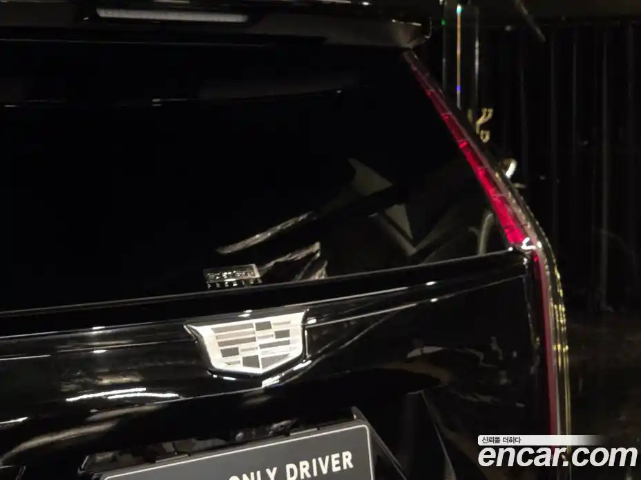 Cadillac Escalade 2022 6.2 гидро в Москве № 1424910, фото 20