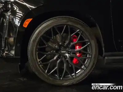 Cadillac Escalade 2022 6.2 гидро в Москве № 1424910, миниатюра 5