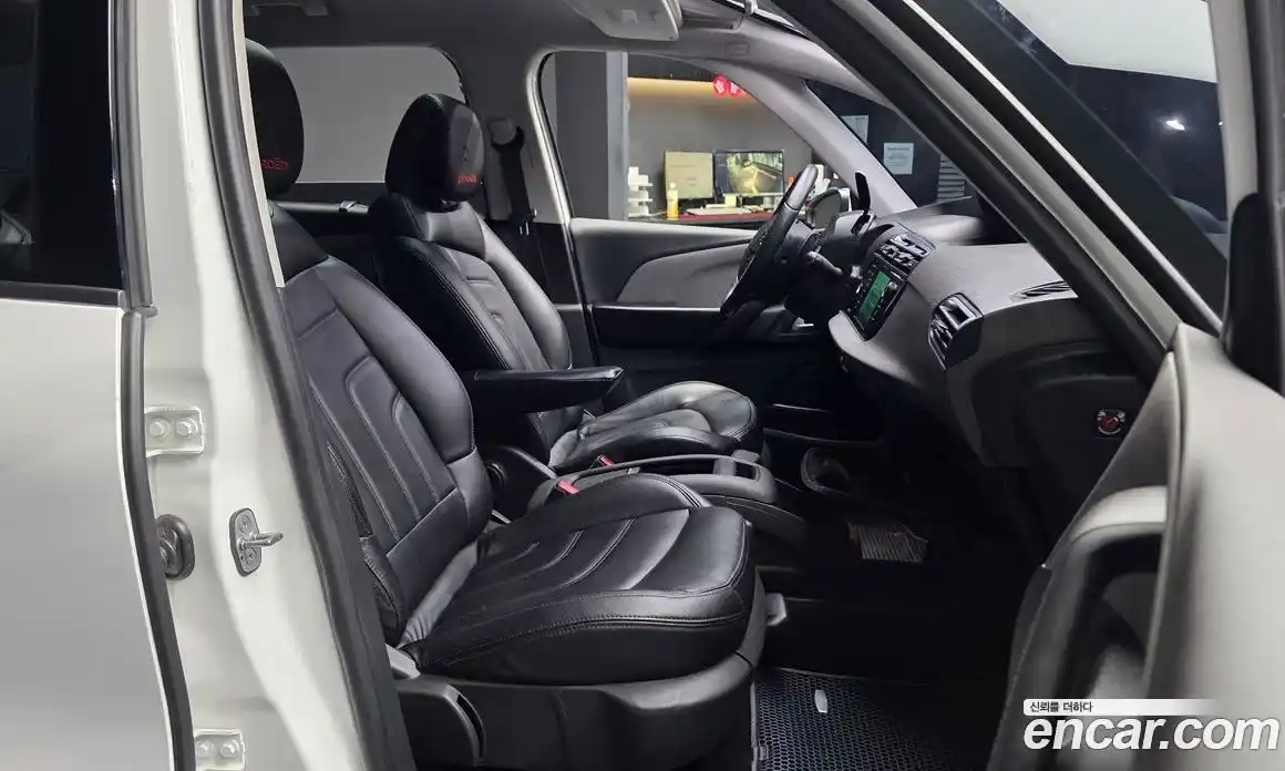 Citroen C4 Picasso 2016 1.6 гидро в Москве № 1425032, фото 11