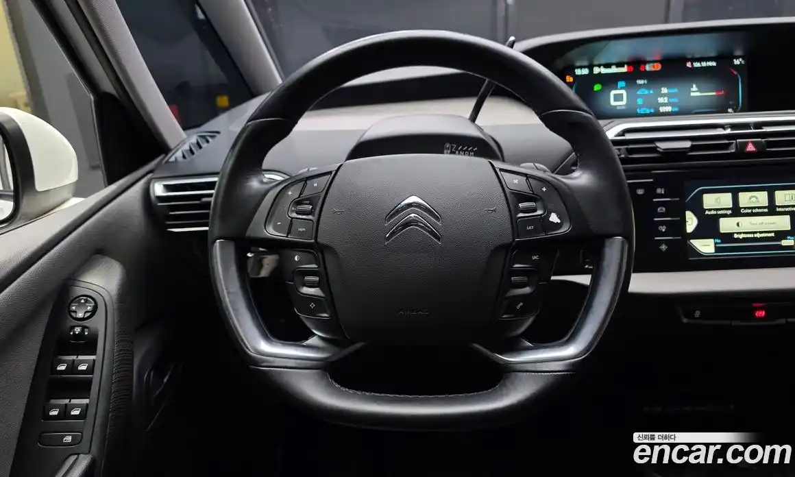 Citroen C4 Picasso 2016 1.6 гидро в Москве № 1425032, фото 13