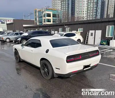 Dodge Challenger 2017 3.6 гидро в Москве № 1425081, миниатюра 4