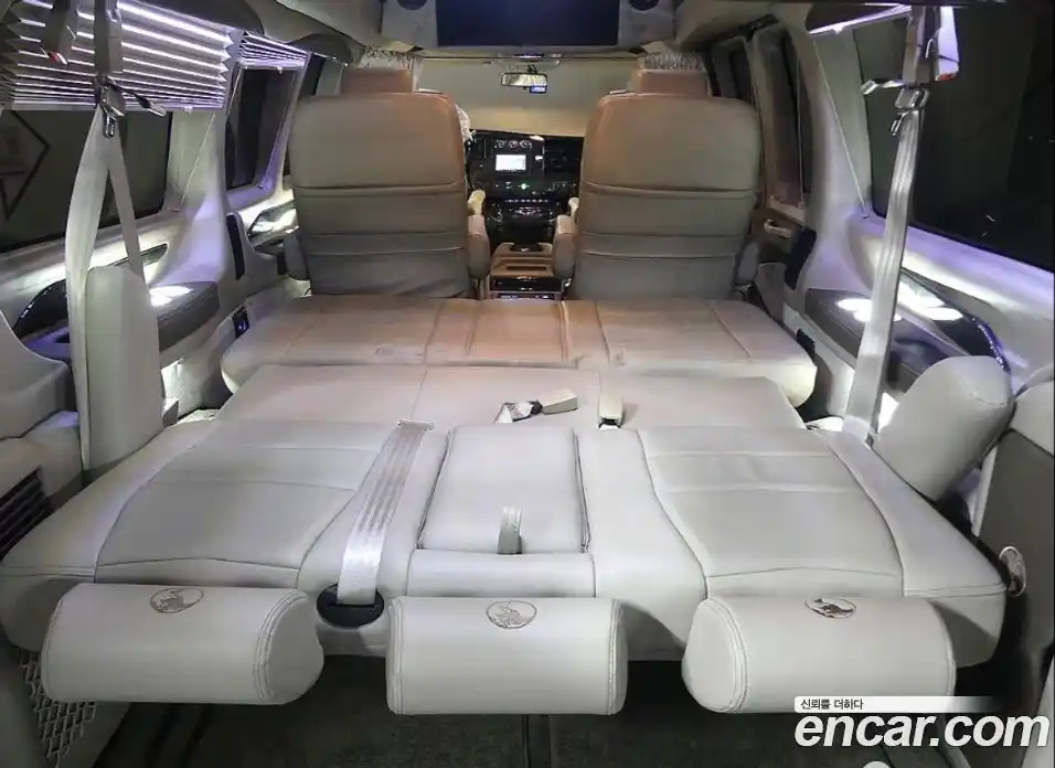 GMC Savana 2022 6.6 гидро в Москве № 1425104, фото 6