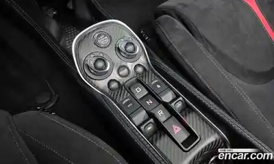 McLaren 570S 2018 3.8 гидро в Москве № 1425109, миниатюра 9