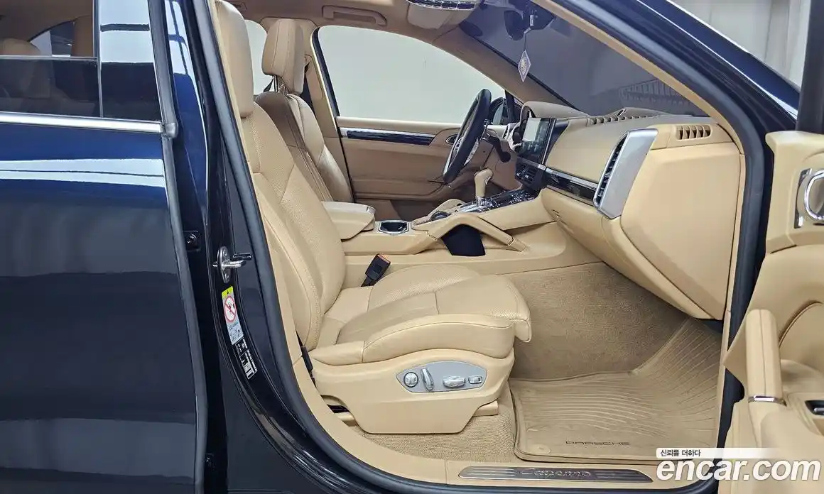 Porsche Cayenne 2016 3.0 гидро в Москве № 165685, фото 11