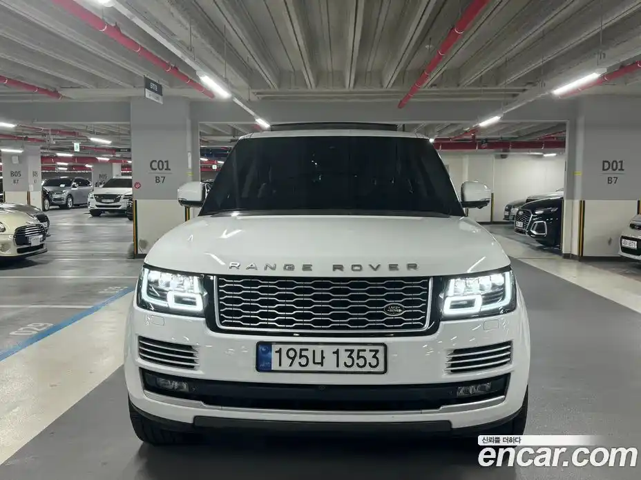 Land Rover Range-Rover 2015 3.0 гидро в Москве № 166819, фото 1